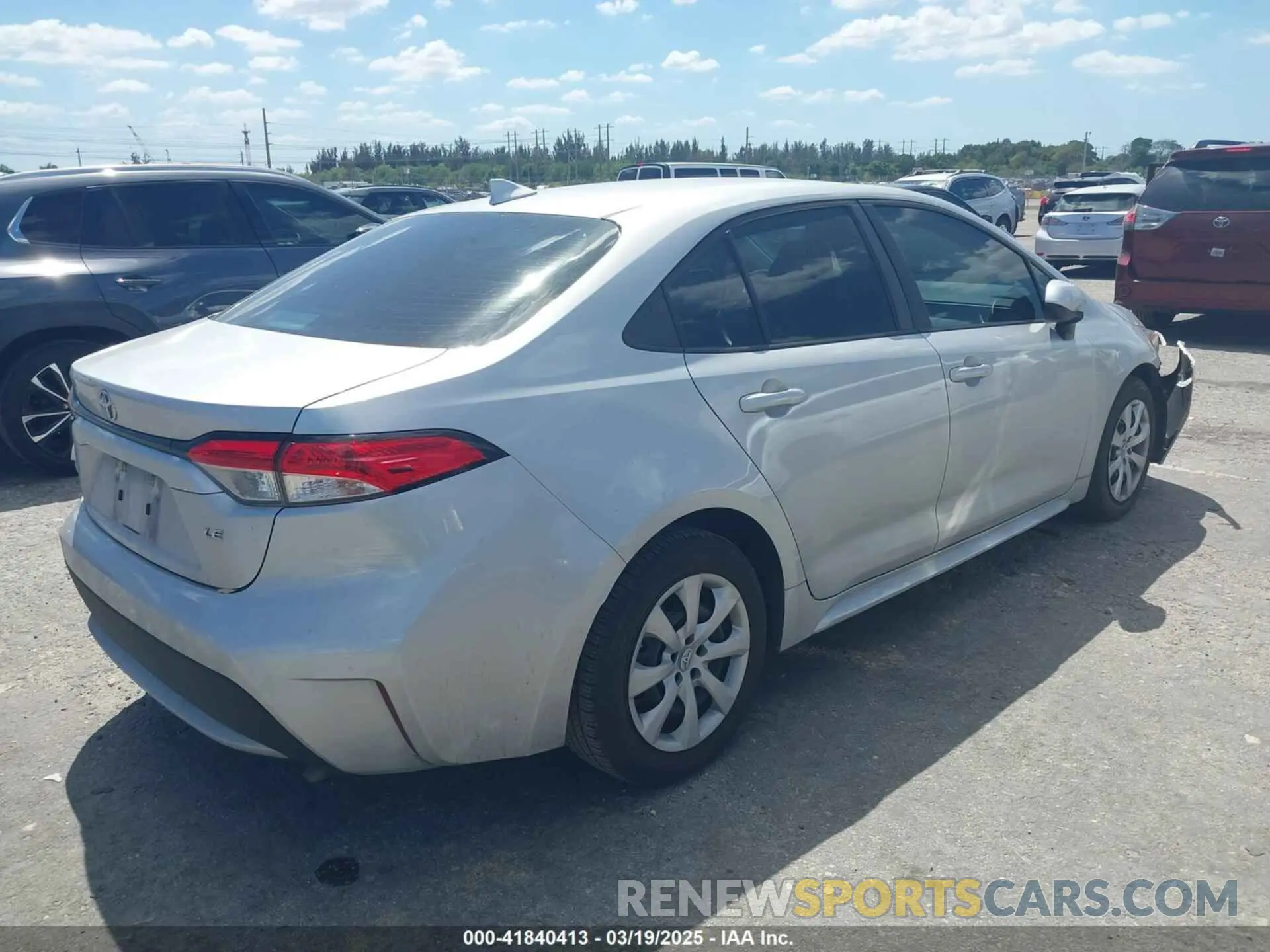 4 fotografías del automóvil dañado 5YFEPRAEXLP125579 TOYOTA COROLLA 2020