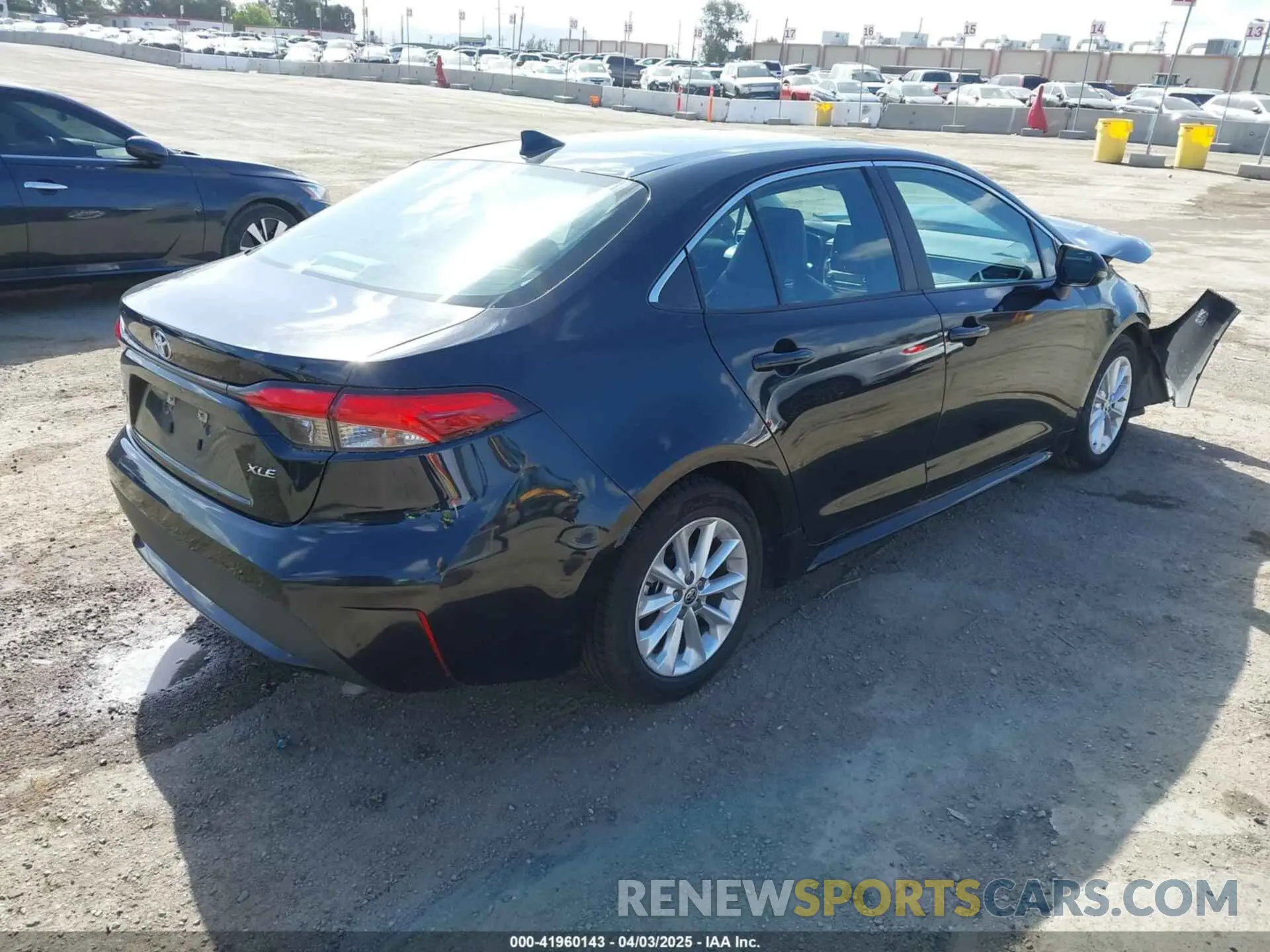 4 fotografías del automóvil dañado 5YFFPRAE4LP101458 TOYOTA COROLLA 2020