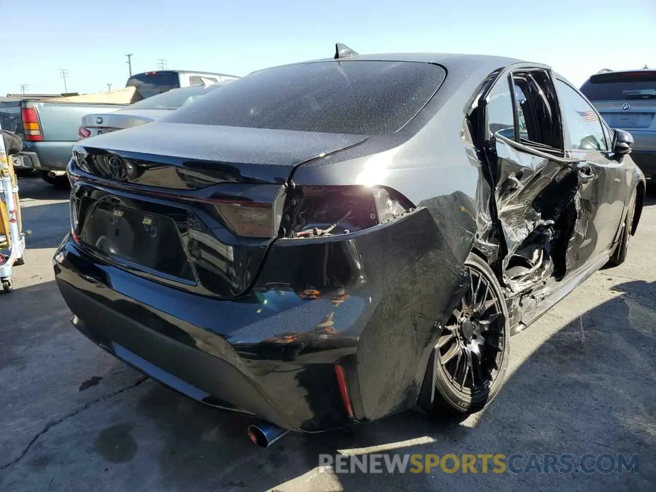 4 fotografías del automóvil dañado 5YFFPRAE7LP065331 TOYOTA COROLLA 2020