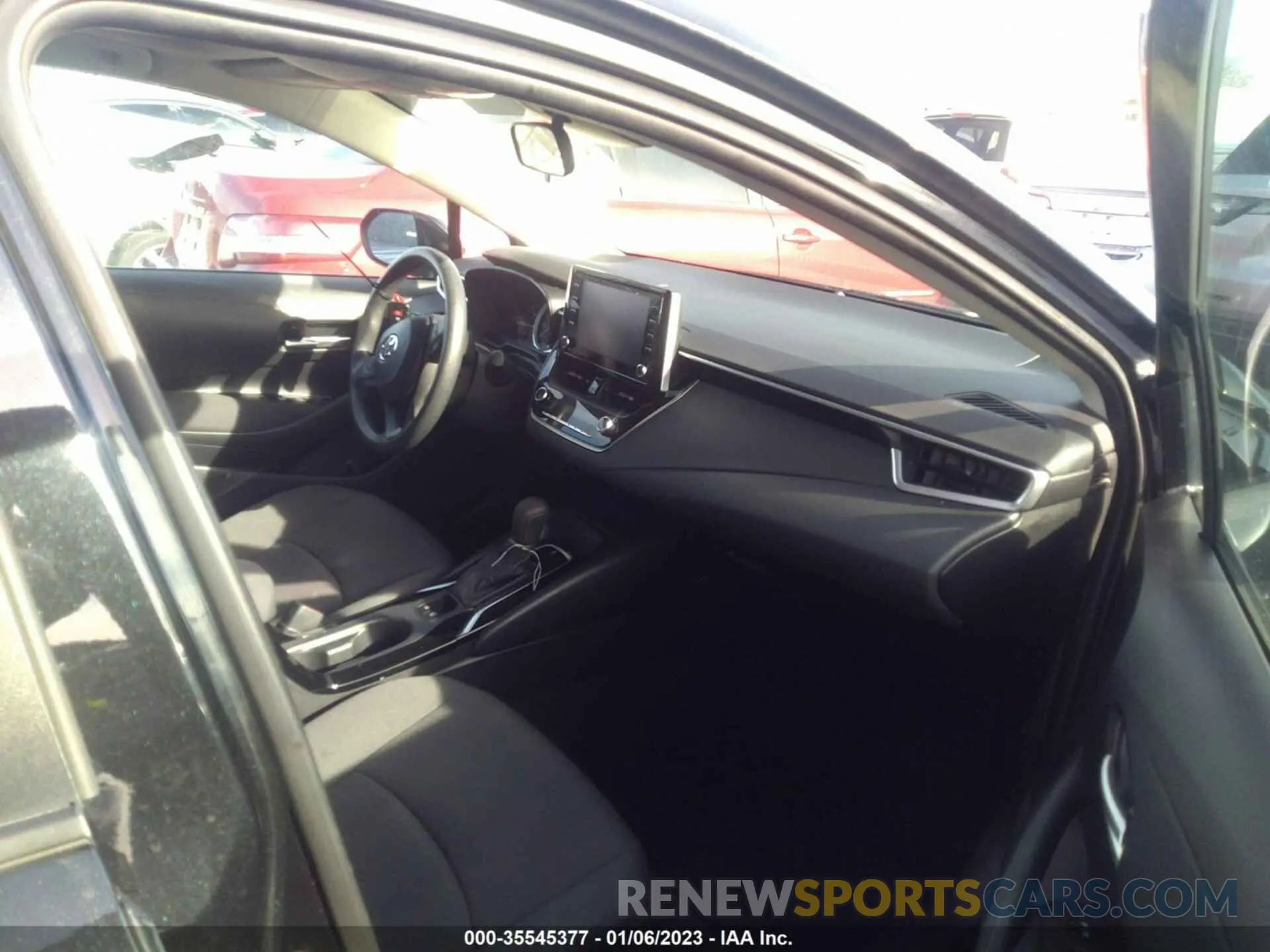 5 fotografías del automóvil dañado 5YFHPRAE0LP047312 TOYOTA COROLLA 2020