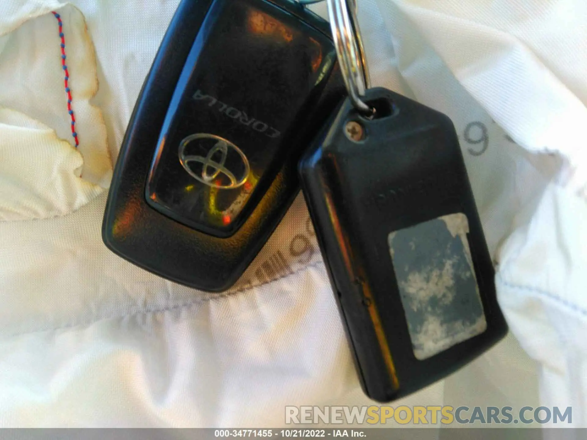 11 fotografías del automóvil dañado 5YFHPRAE1LP012827 TOYOTA COROLLA 2020
