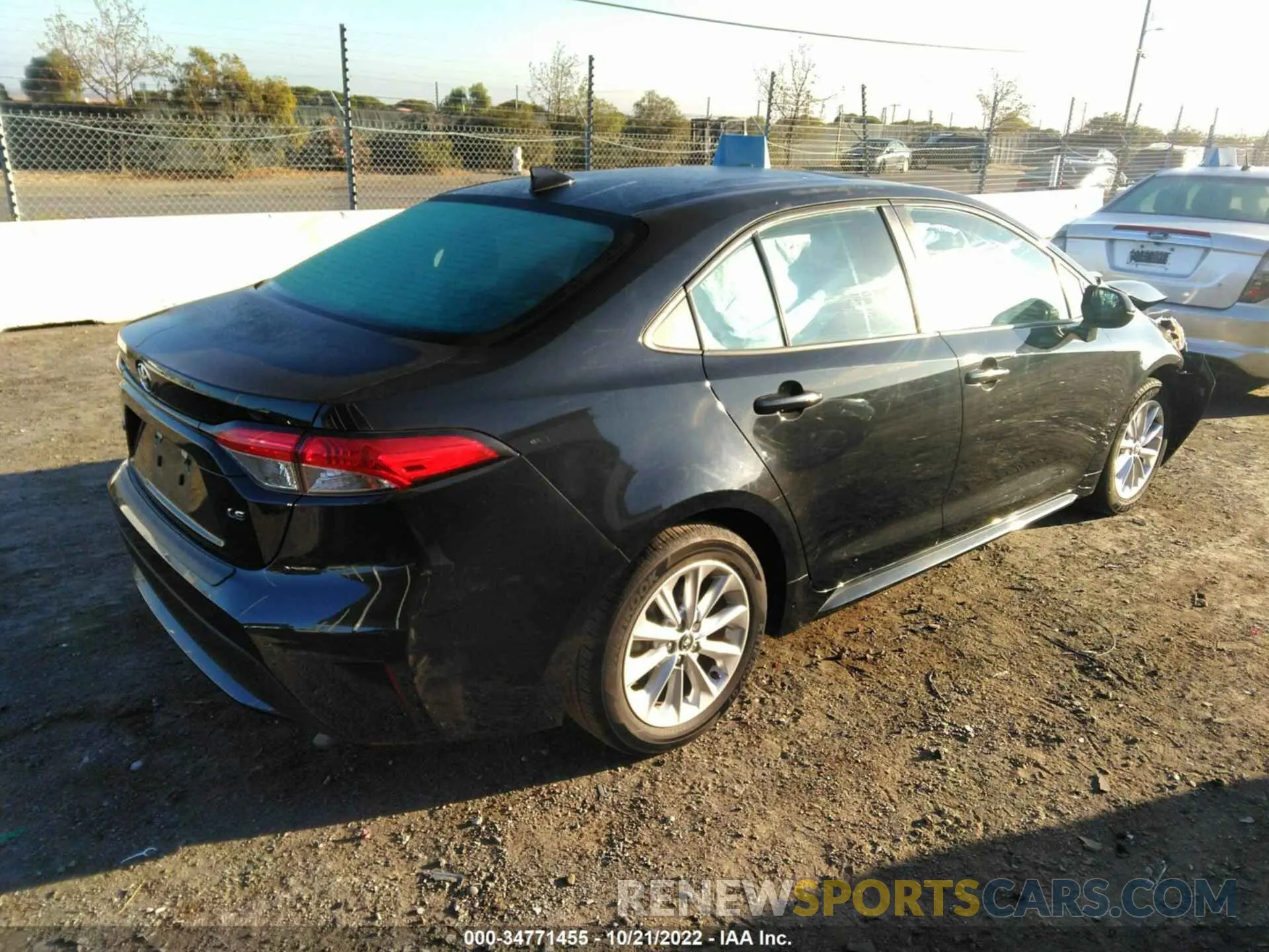 4 fotografías del automóvil dañado 5YFHPRAE1LP012827 TOYOTA COROLLA 2020