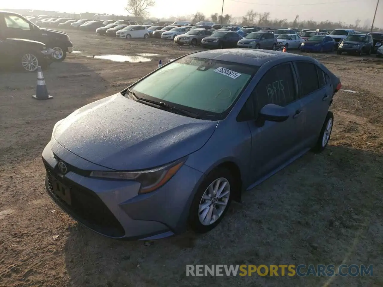 2 fotografías del automóvil dañado 5YFHPRAE5LP017030 TOYOTA COROLLA 2020