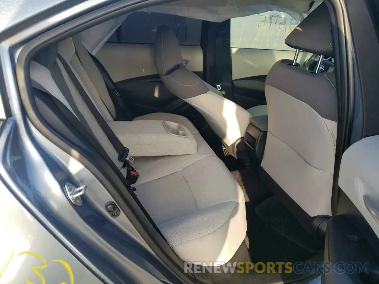 6 fotografías del automóvil dañado 5YFHPRAE5LP017030 TOYOTA COROLLA 2020