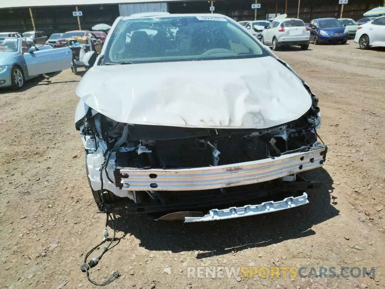 5 fotografías del automóvil dañado 5YFHPRAE5LP136230 TOYOTA COROLLA 2020