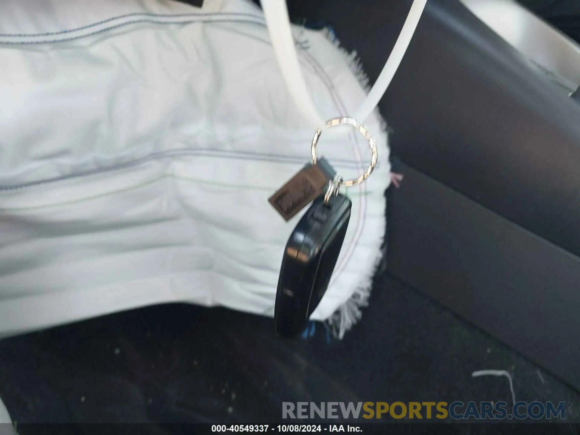 11 fotografías del automóvil dañado 5YFHPRAE7LP015912 TOYOTA COROLLA 2020