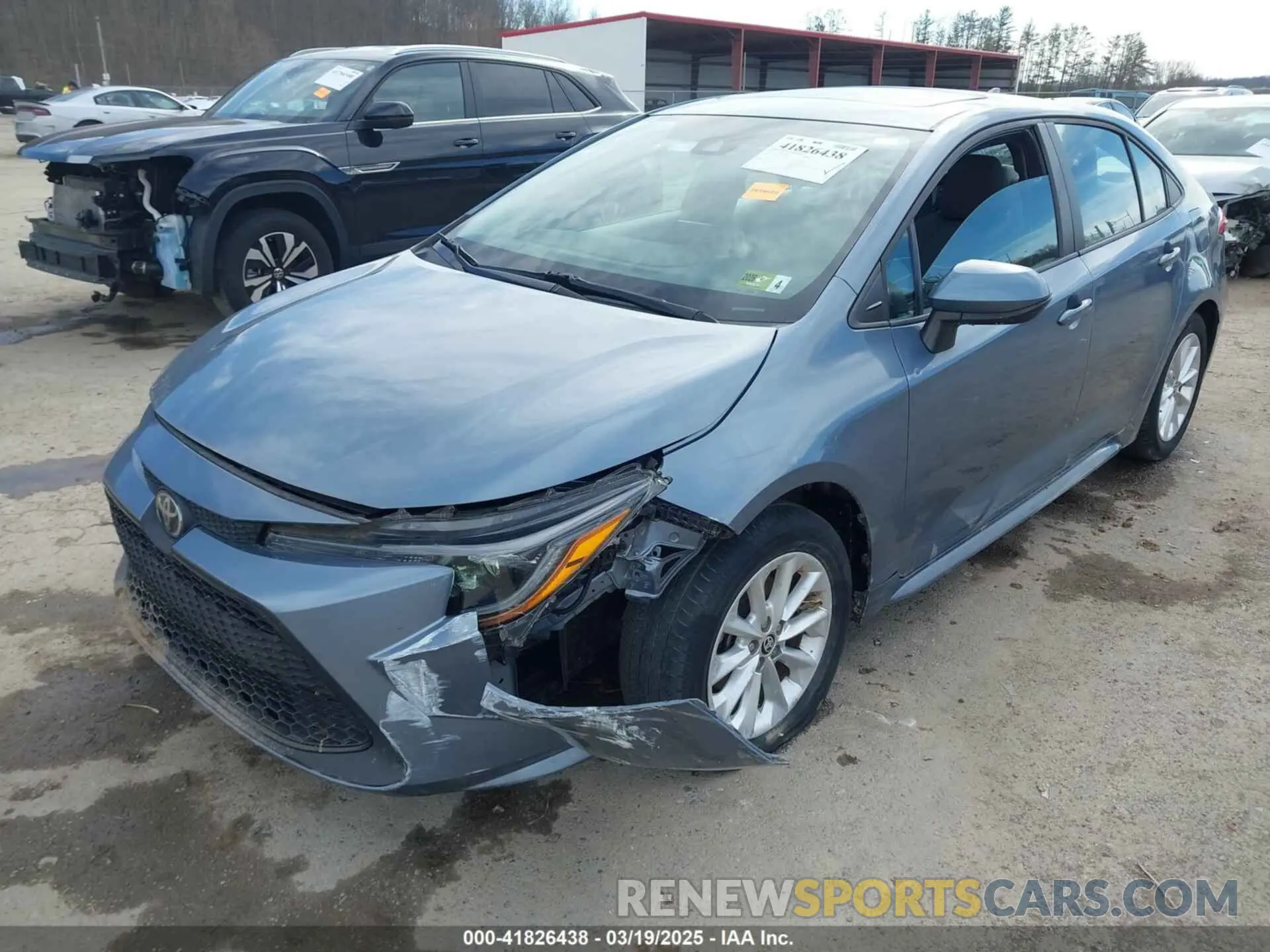 2 fotografías del automóvil dañado 5YFHPRAE8LP012839 TOYOTA COROLLA 2020