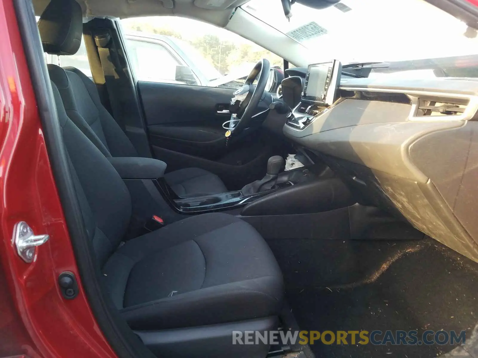 5 fotografías del automóvil dañado 5YFHPRAE8LP044190 TOYOTA COROLLA 2020