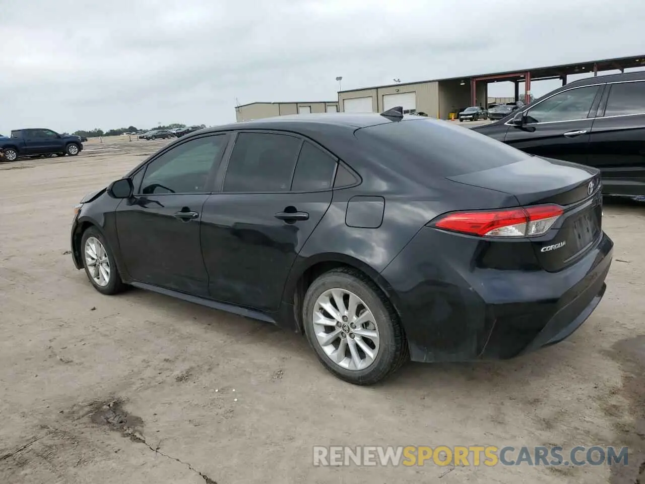 2 fotografías del automóvil dañado 5YFHPRAEXLP015810 TOYOTA COROLLA 2020