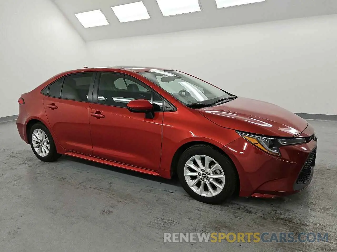 4 fotografías del automóvil dañado 5YFHPRAEXLP020747 TOYOTA COROLLA 2020