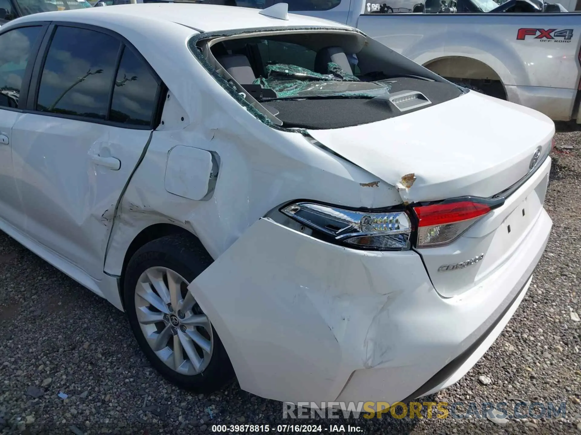 20 fotografías del automóvil dañado 5YFHPRAEXLP031117 TOYOTA COROLLA 2020