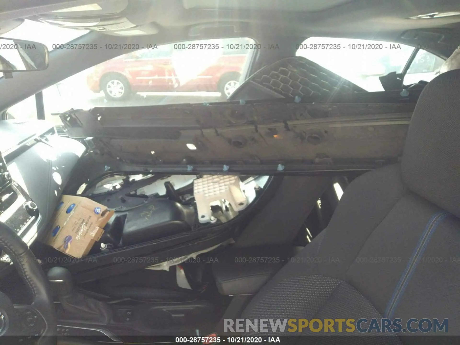 12 fotografías del automóvil dañado 5YFP4RCE1LP035591 TOYOTA COROLLA 2020