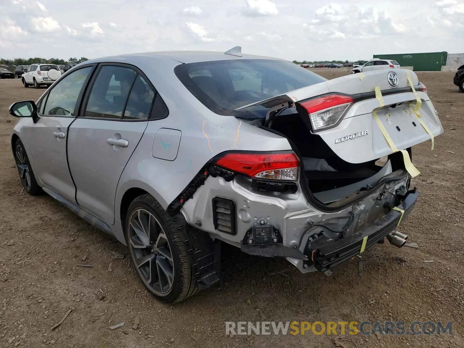 3 fotografías del automóvil dañado 5YFP4RCE3LP027573 TOYOTA COROLLA 2020