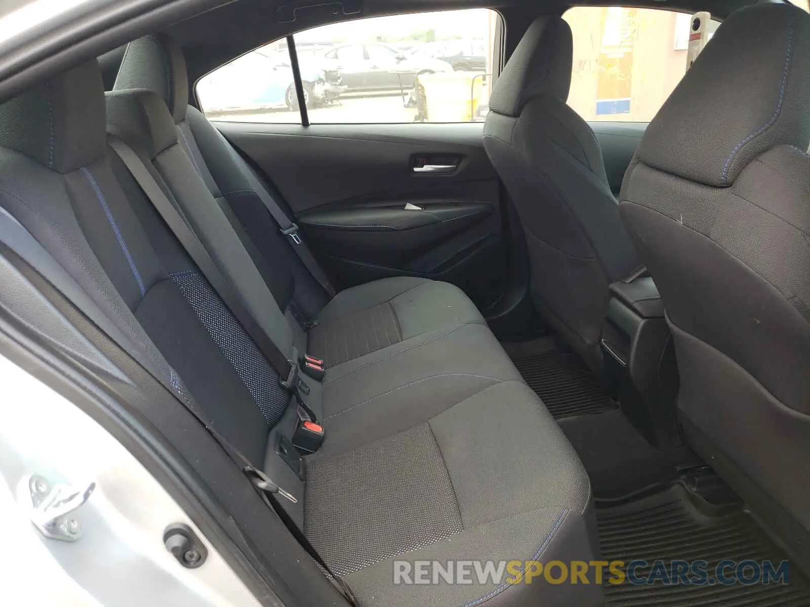 6 fotografías del automóvil dañado 5YFP4RCE3LP027573 TOYOTA COROLLA 2020