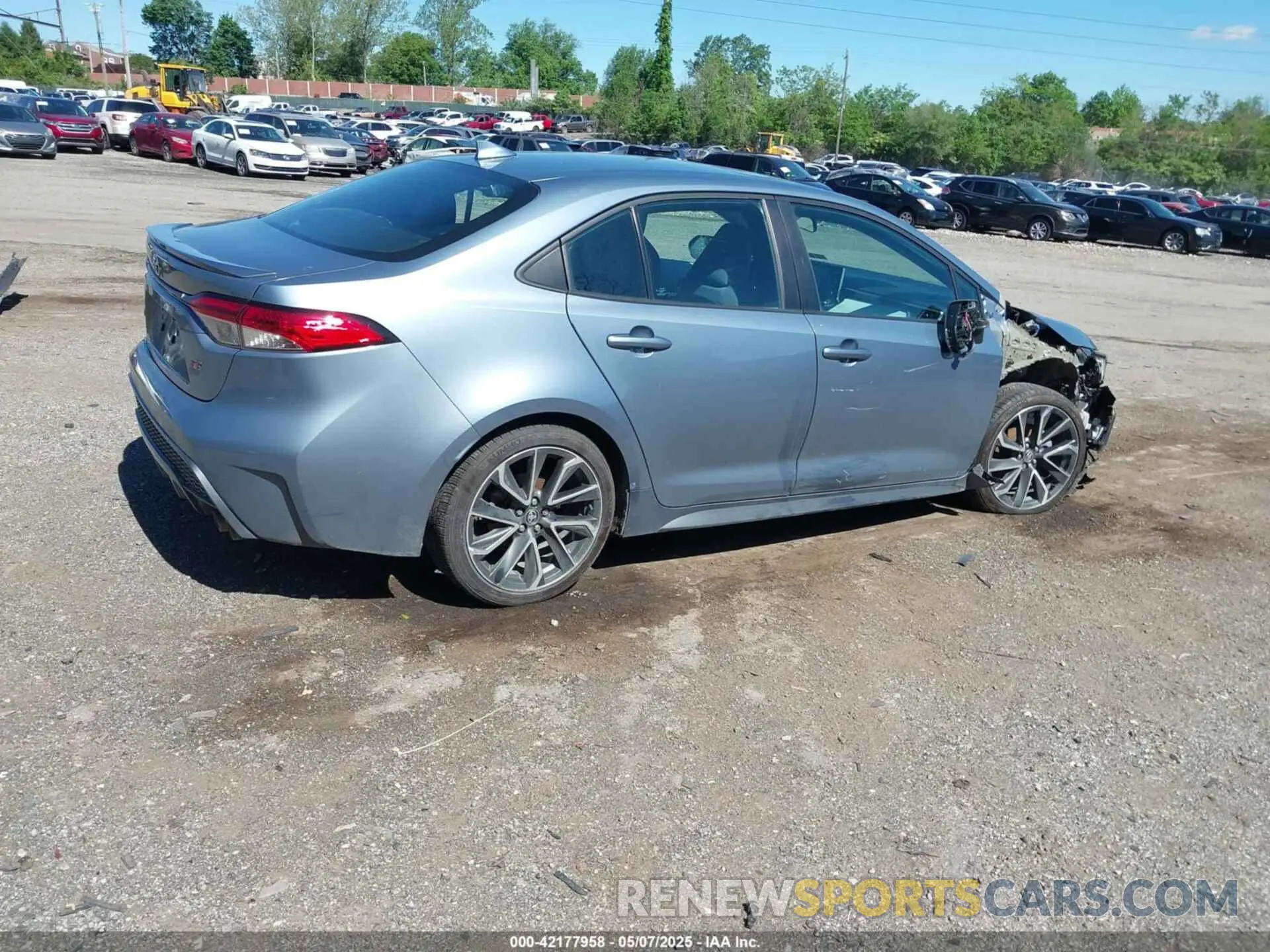 4 fotografías del automóvil dañado 5YFP4RCE4LP011639 TOYOTA COROLLA 2020