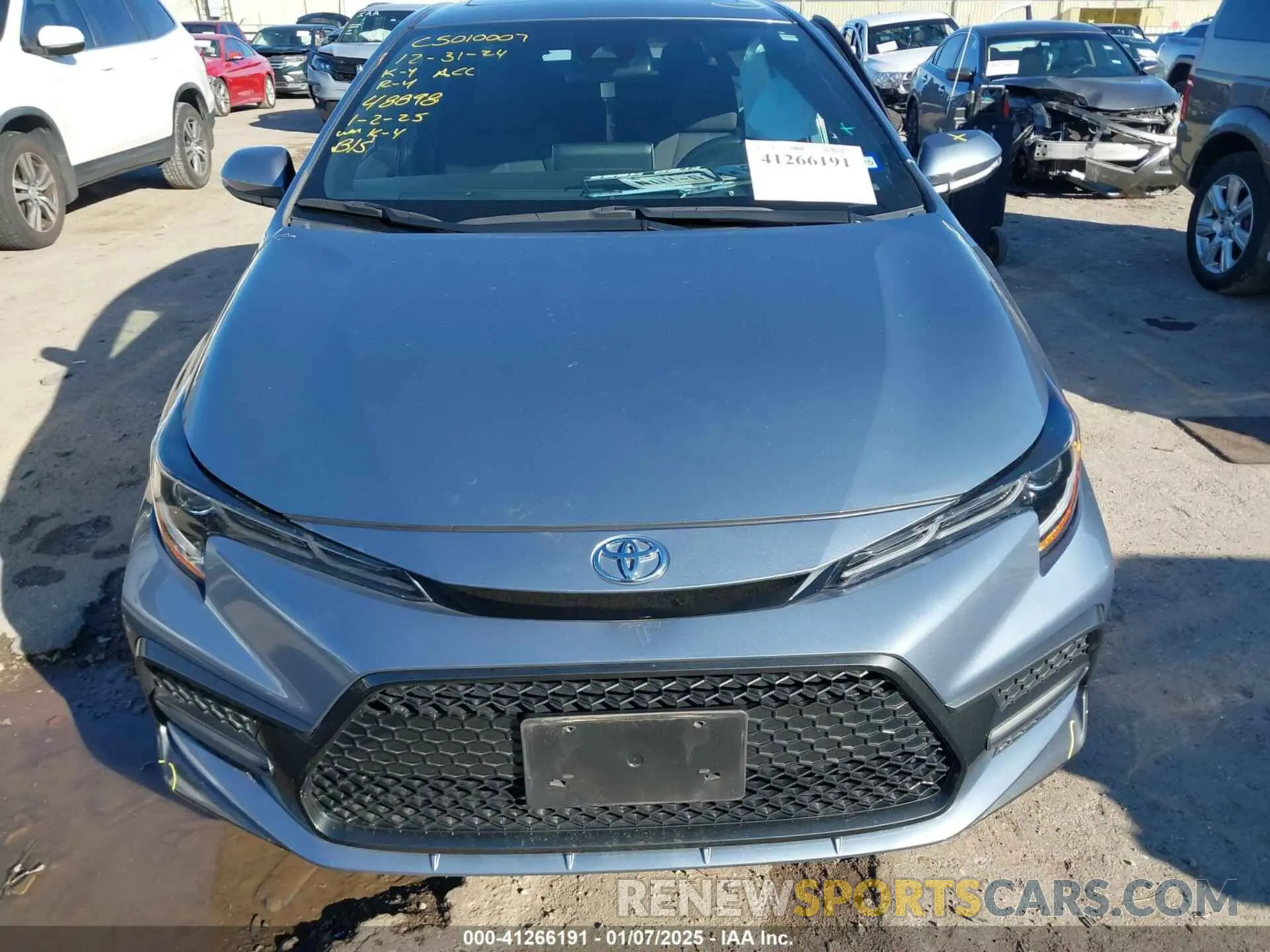 12 fotografías del automóvil dañado 5YFP4RCE5LP013822 TOYOTA COROLLA 2020