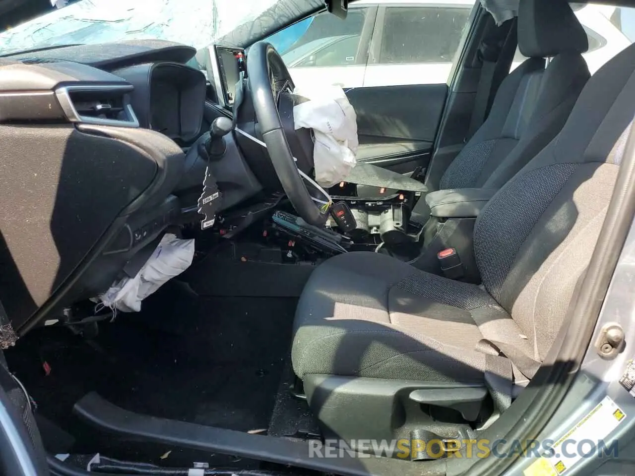 7 fotografías del automóvil dañado 5YFP4RCE6LP039071 TOYOTA COROLLA 2020