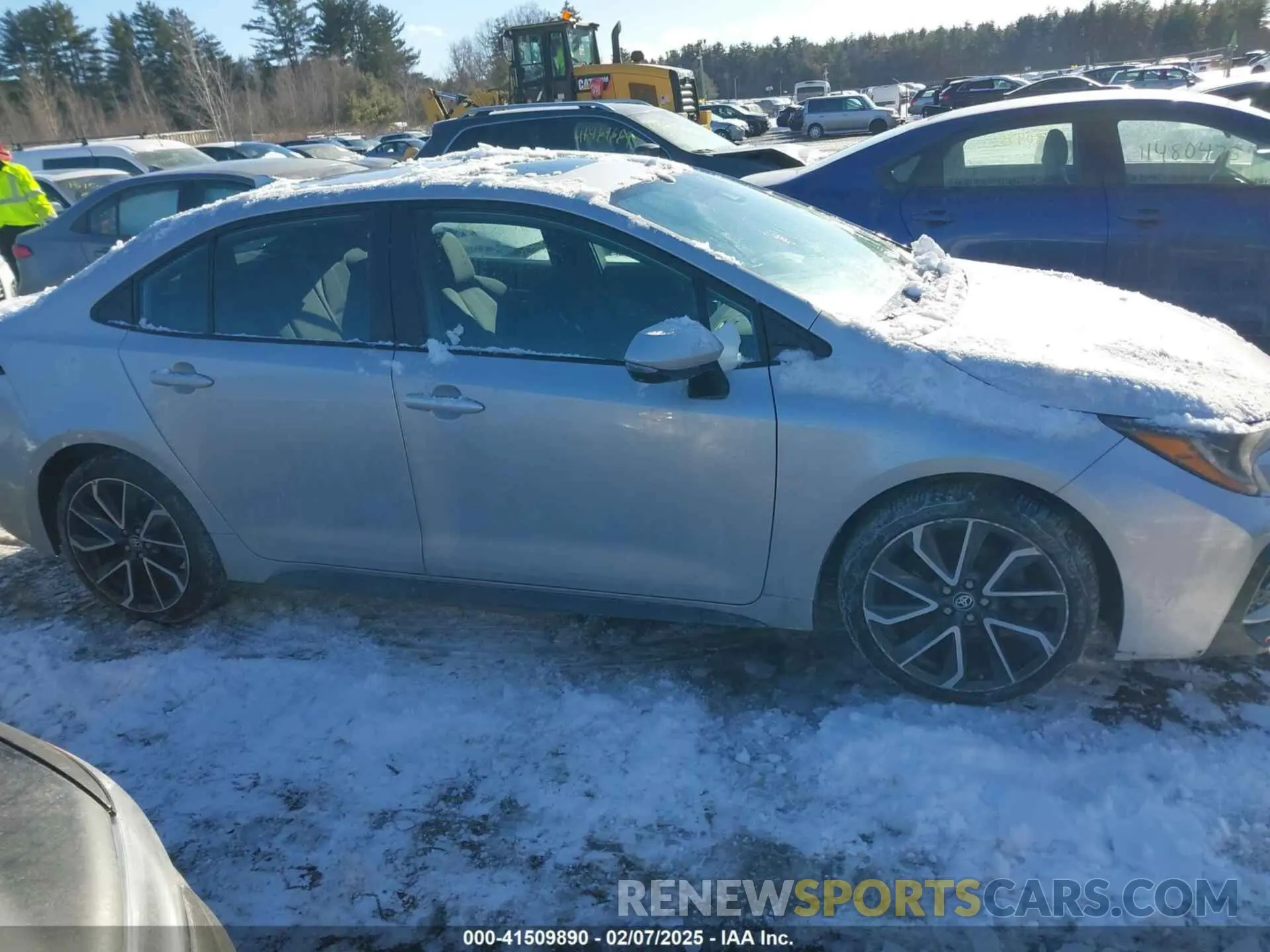 13 fotografías del automóvil dañado 5YFP4RCE9LP023964 TOYOTA COROLLA 2020
