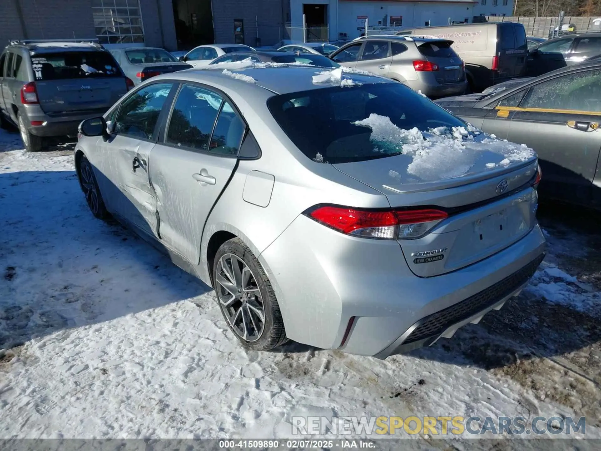 3 fotografías del automóvil dañado 5YFP4RCE9LP023964 TOYOTA COROLLA 2020