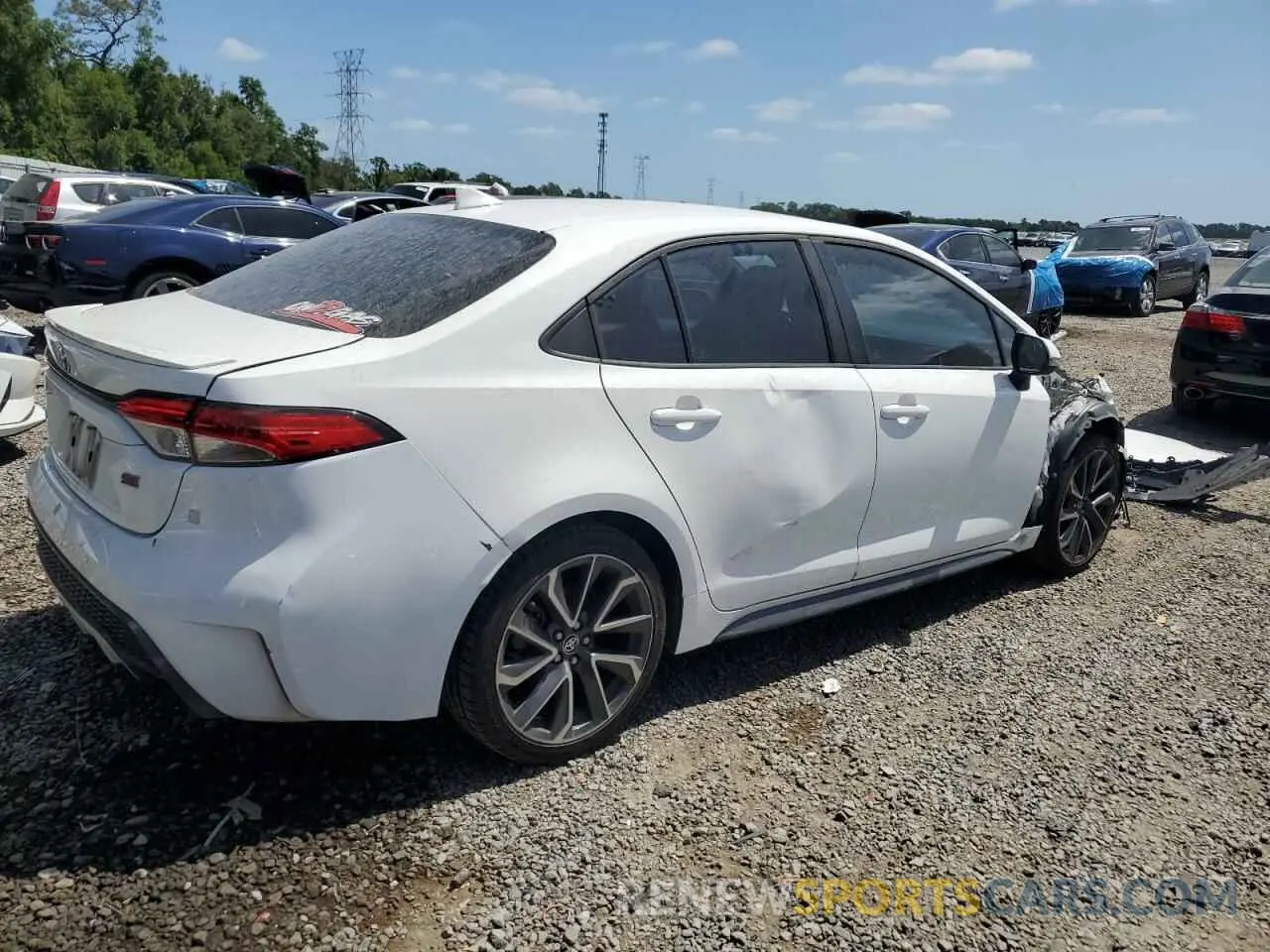 3 fotografías del automóvil dañado 5YFS4RCE0LP024849 TOYOTA COROLLA 2020