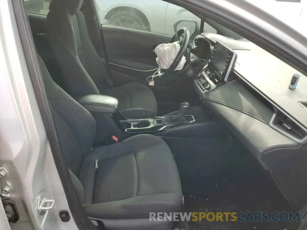 7 fotografías del automóvil dañado 5YFS4RCE0LP033261 TOYOTA COROLLA 2020