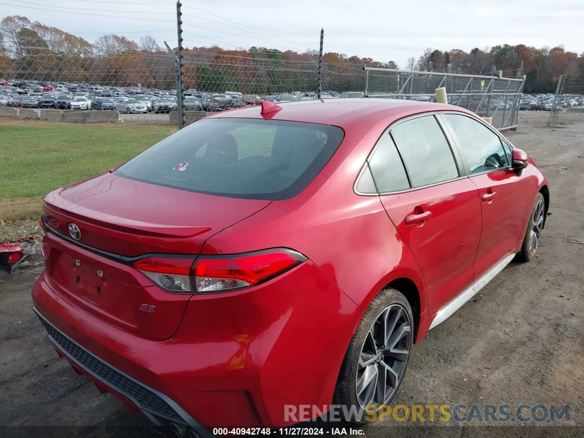4 fotografías del automóvil dañado 5YFS4RCE0LP051887 TOYOTA COROLLA 2020