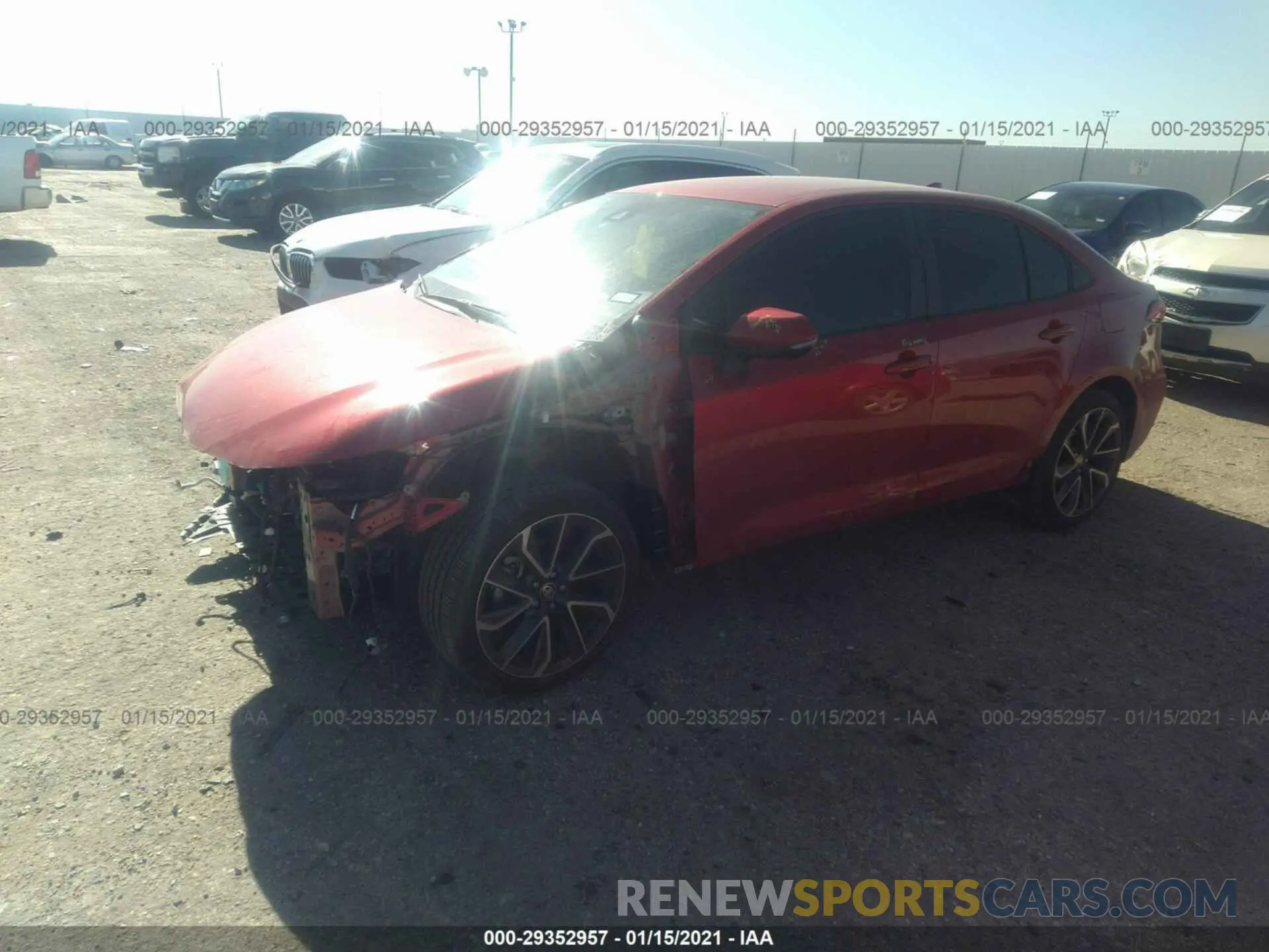 2 fotografías del automóvil dañado 5YFS4RCE1LP015237 TOYOTA COROLLA 2020