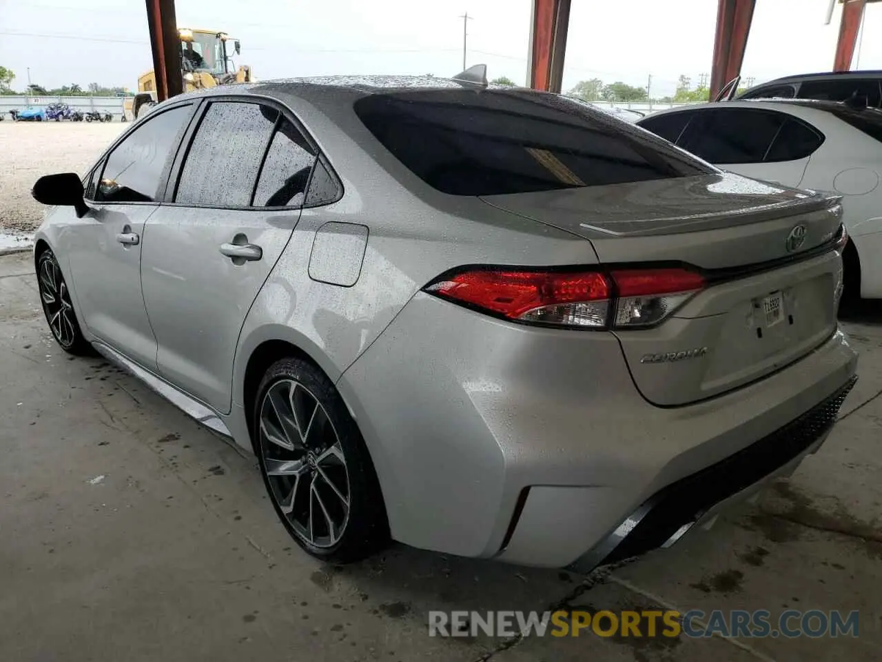 3 fotografías del automóvil dañado 5YFS4RCE1LP017960 TOYOTA COROLLA 2020
