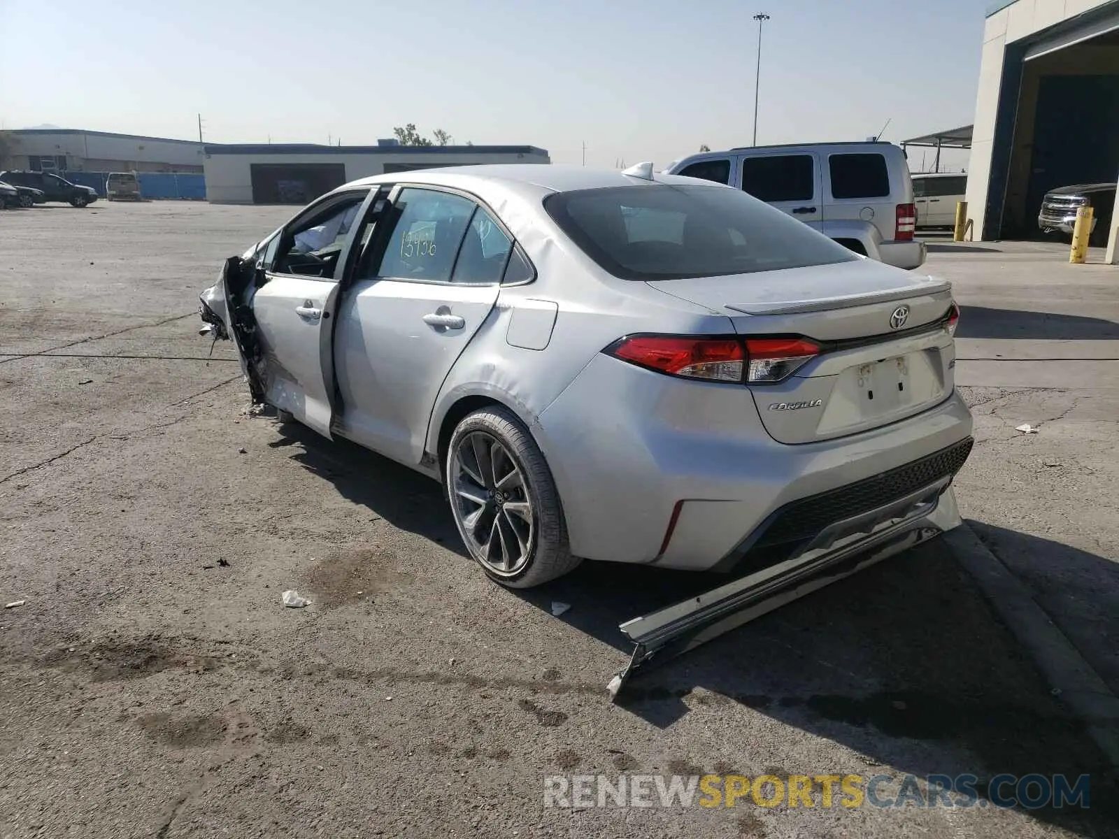 3 fotografías del automóvil dañado 5YFS4RCE1LP020602 TOYOTA COROLLA 2020