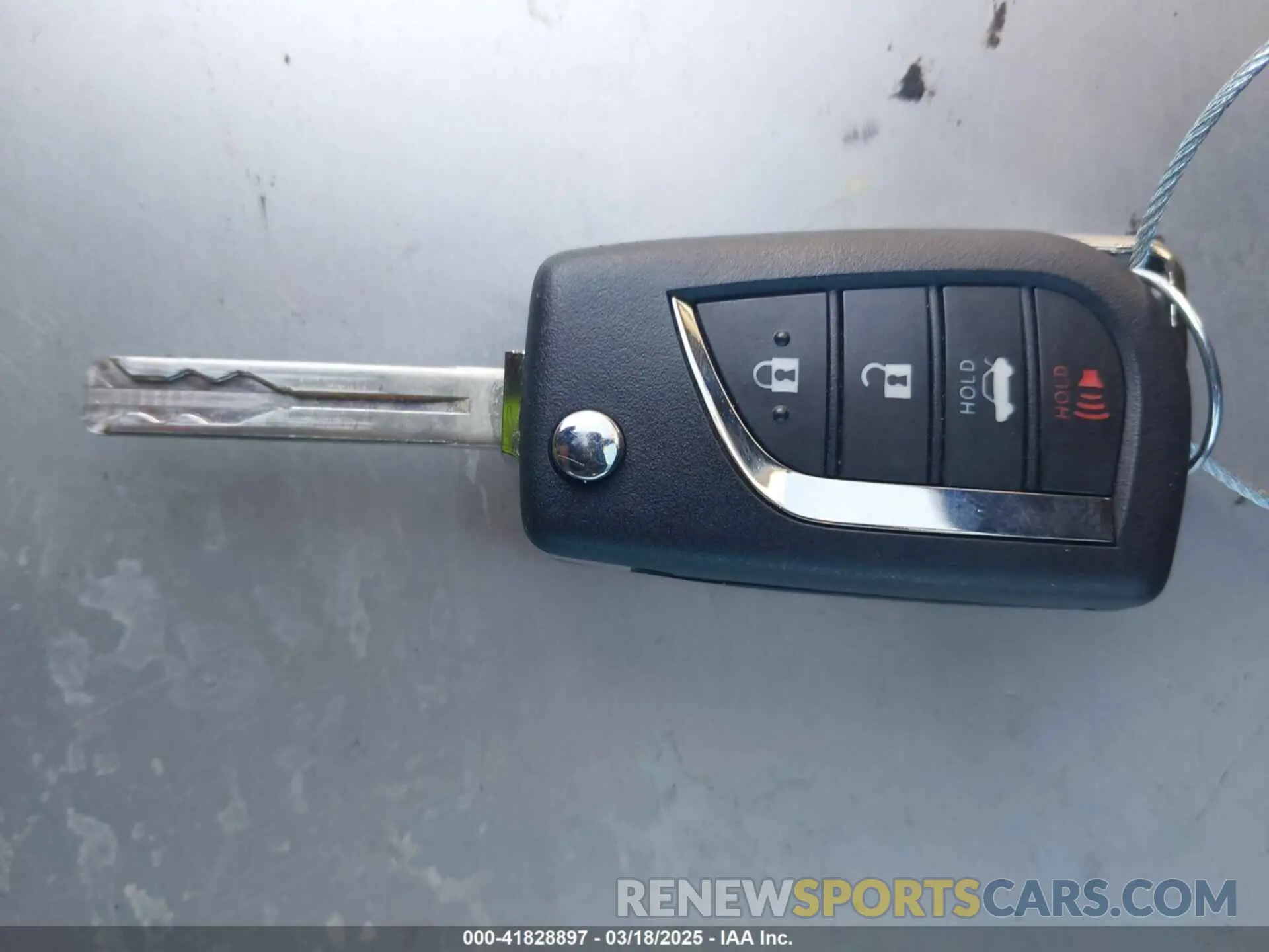 11 fotografías del automóvil dañado 5YFS4RCE1LP024634 TOYOTA COROLLA 2020