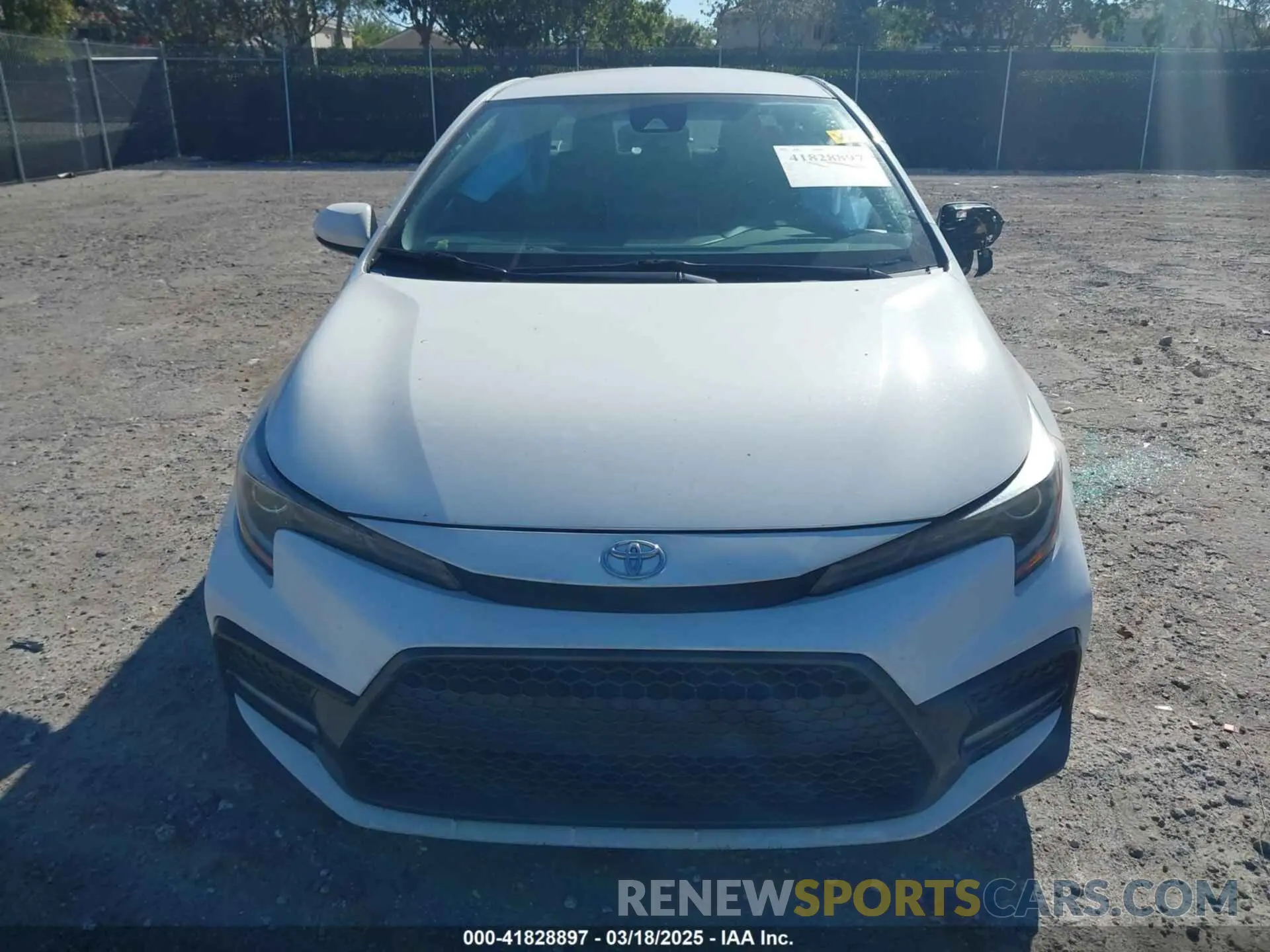 12 fotografías del automóvil dañado 5YFS4RCE1LP024634 TOYOTA COROLLA 2020