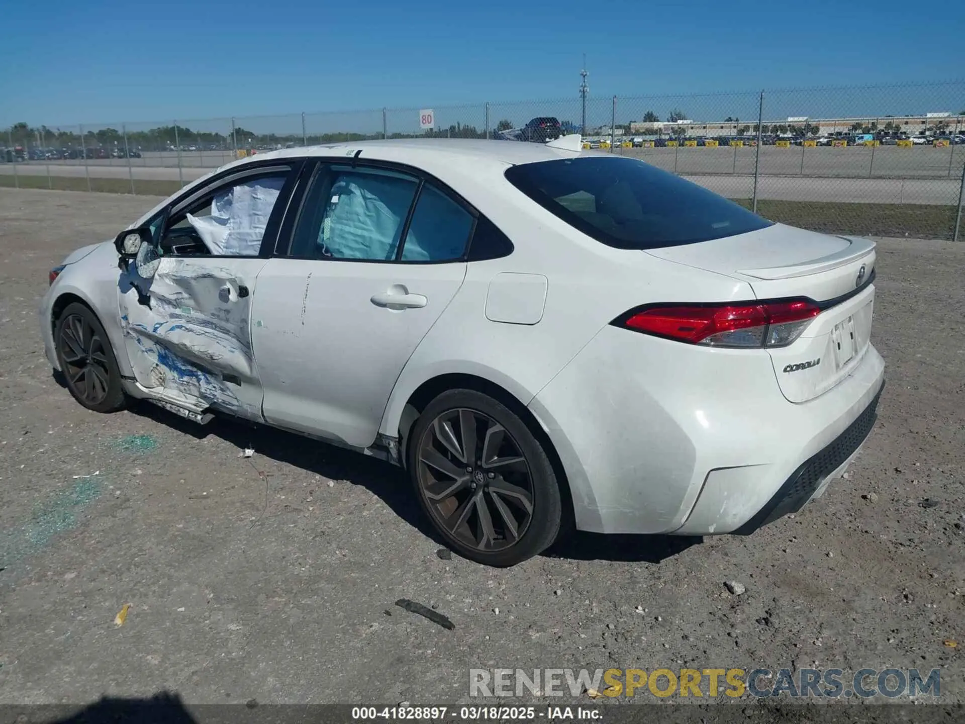 3 fotografías del automóvil dañado 5YFS4RCE1LP024634 TOYOTA COROLLA 2020
