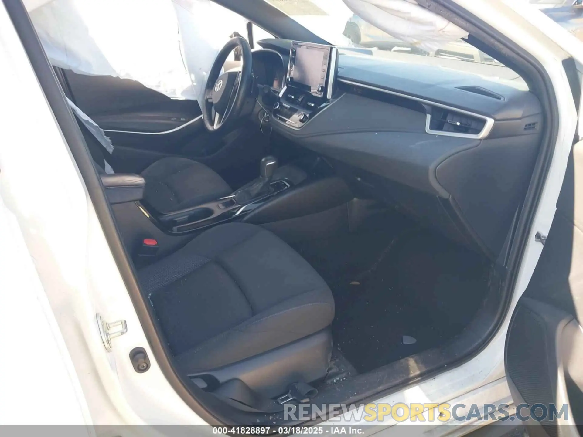 5 fotografías del automóvil dañado 5YFS4RCE1LP024634 TOYOTA COROLLA 2020