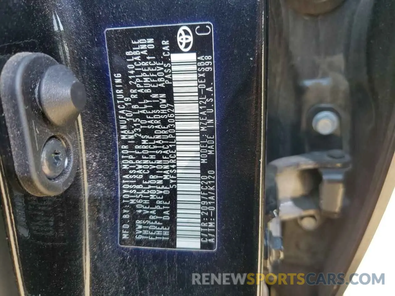 12 fotografías del automóvil dañado 5YFS4RCE1LP030627 TOYOTA COROLLA 2020