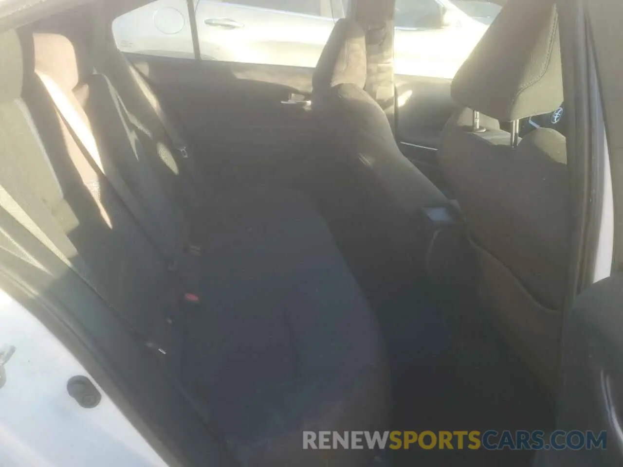 10 fotografías del automóvil dañado 5YFS4RCE1LP035634 TOYOTA COROLLA 2020