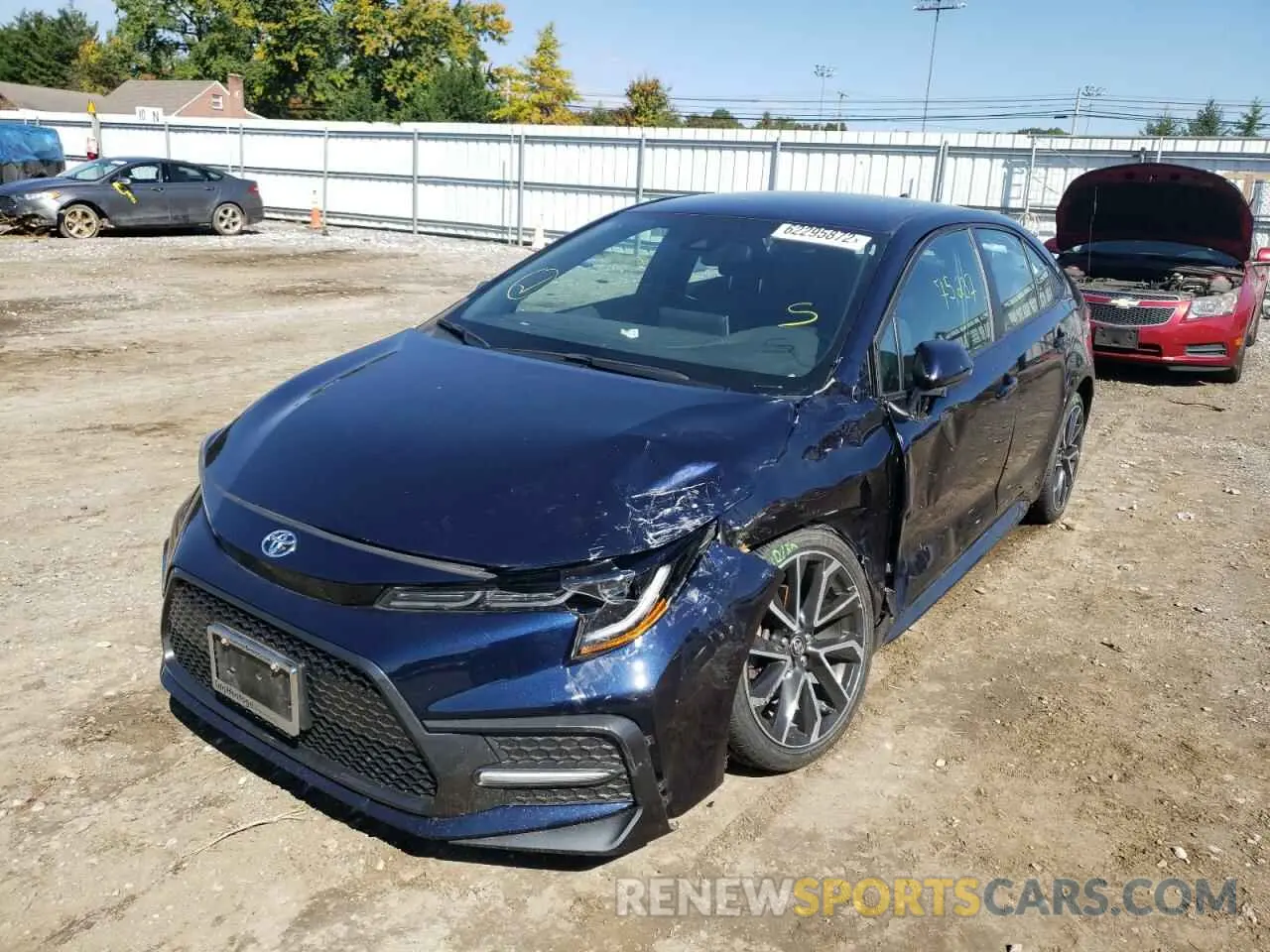 2 fotografías del automóvil dañado 5YFS4RCE1LP049517 TOYOTA COROLLA 2020