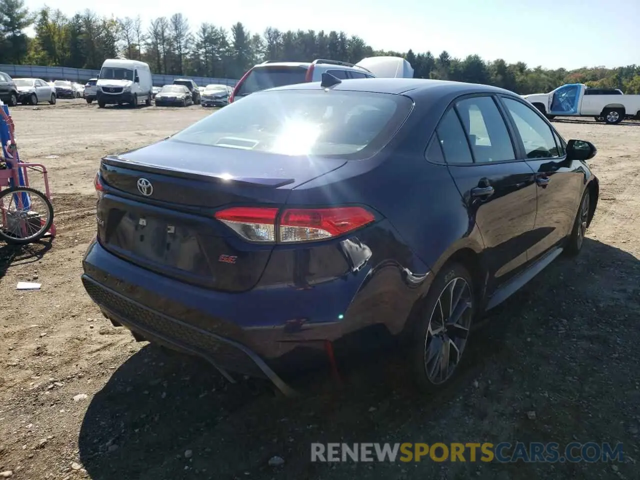 4 fotografías del automóvil dañado 5YFS4RCE1LP049517 TOYOTA COROLLA 2020