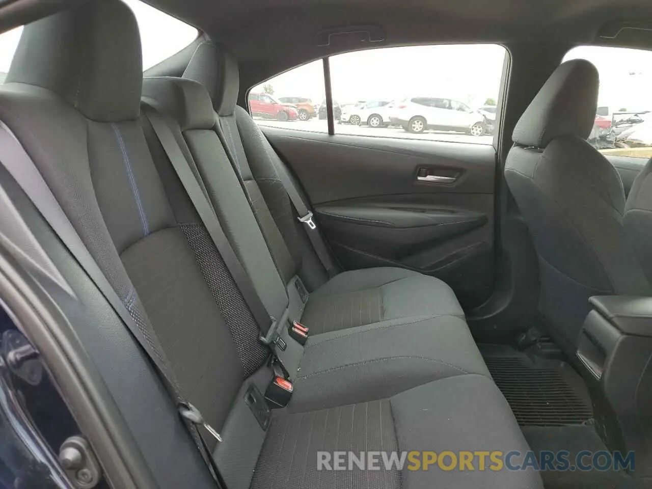 6 fotografías del automóvil dañado 5YFS4RCE2LP014825 TOYOTA COROLLA 2020