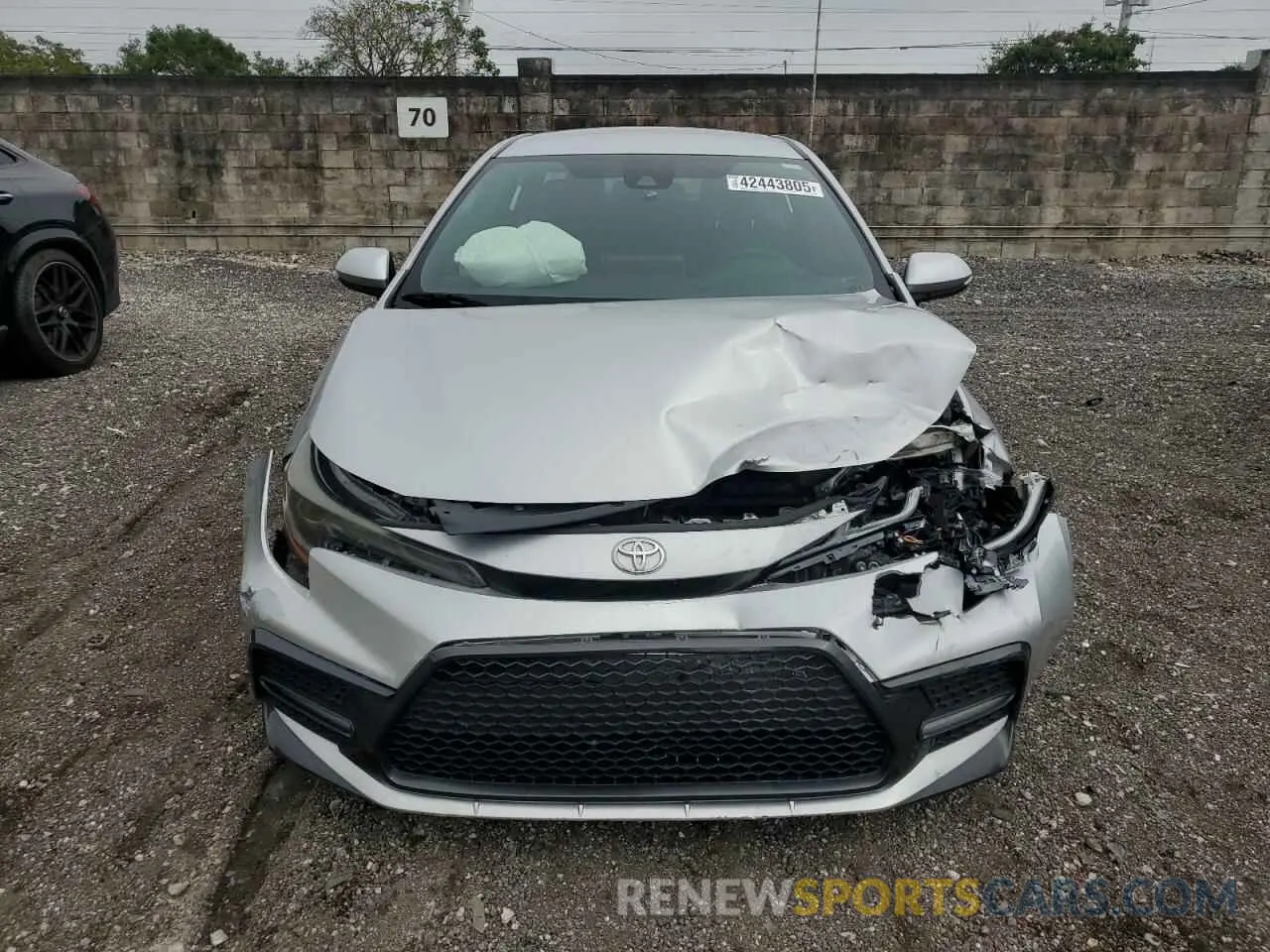 5 fotografías del automóvil dañado 5YFS4RCE2LP018468 TOYOTA COROLLA 2020