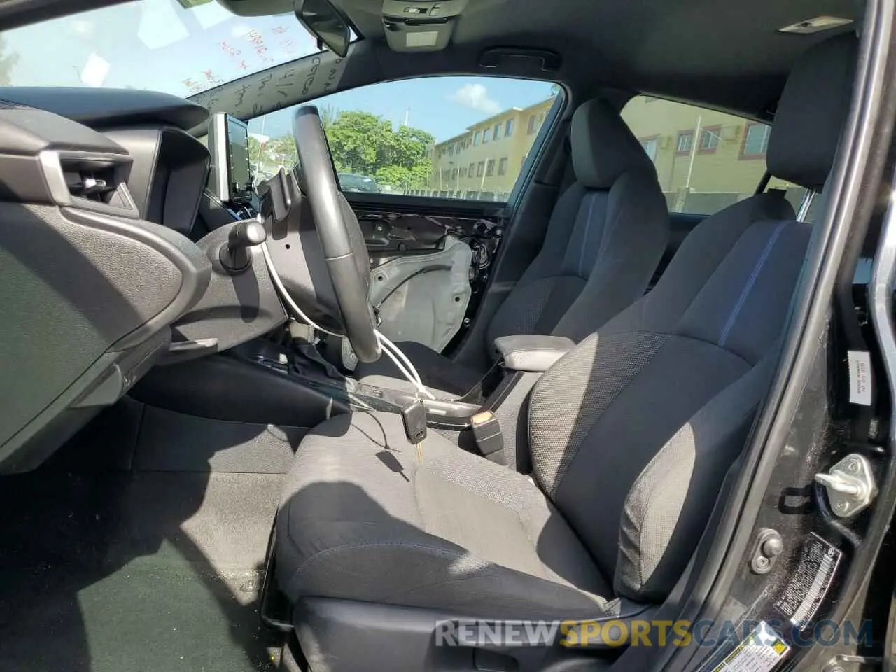 7 fotografías del automóvil dañado 5YFS4RCE2LP022147 TOYOTA COROLLA 2020