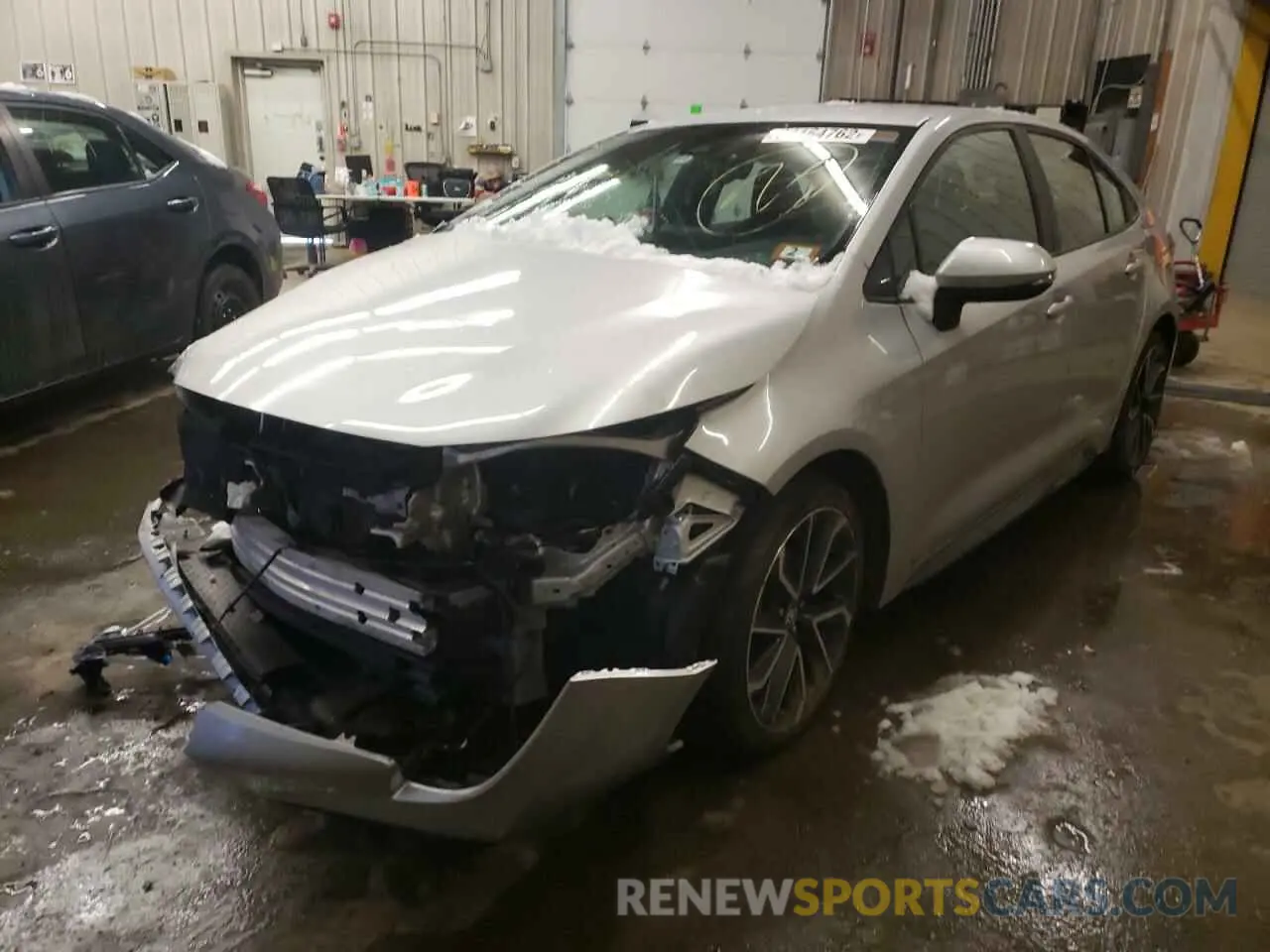 2 fotografías del automóvil dañado 5YFS4RCE2LP022925 TOYOTA COROLLA 2020