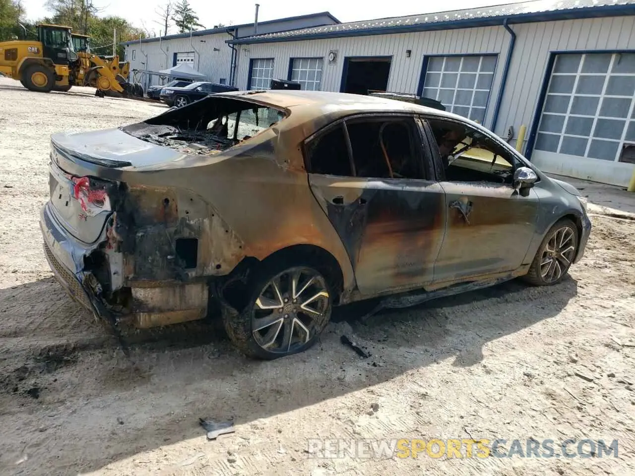 3 fotografías del automóvil dañado 5YFS4RCE2LP024352 TOYOTA COROLLA 2020