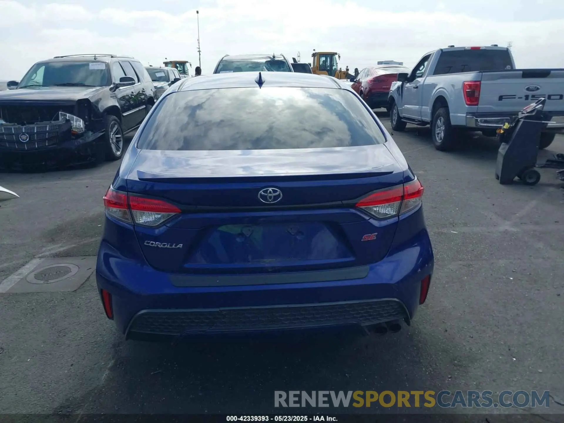 17 fotografías del automóvil dañado 5YFS4RCE2LP026747 TOYOTA COROLLA 2020