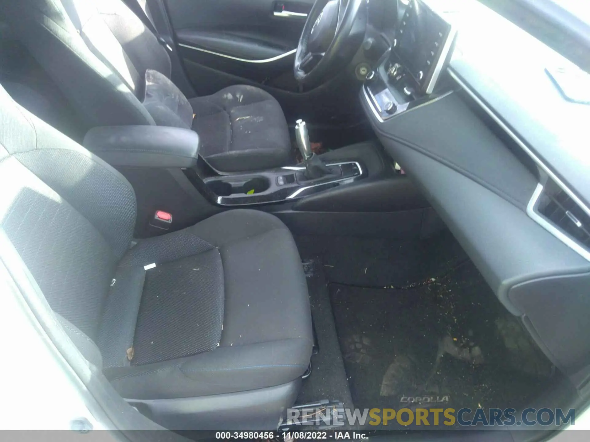 5 fotografías del automóvil dañado 5YFS4RCE2LP035660 TOYOTA COROLLA 2020