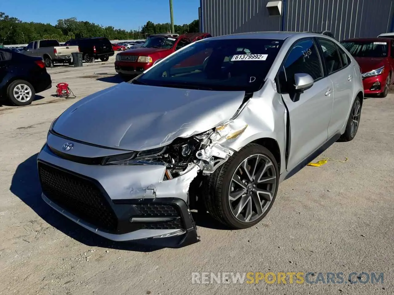 2 fotografías del automóvil dañado 5YFS4RCE2LP046531 TOYOTA COROLLA 2020