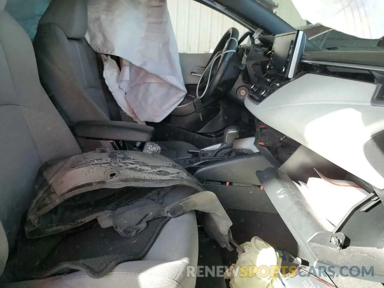 7 fotografías del automóvil dañado 5YFS4RCE2LP046643 TOYOTA COROLLA 2020