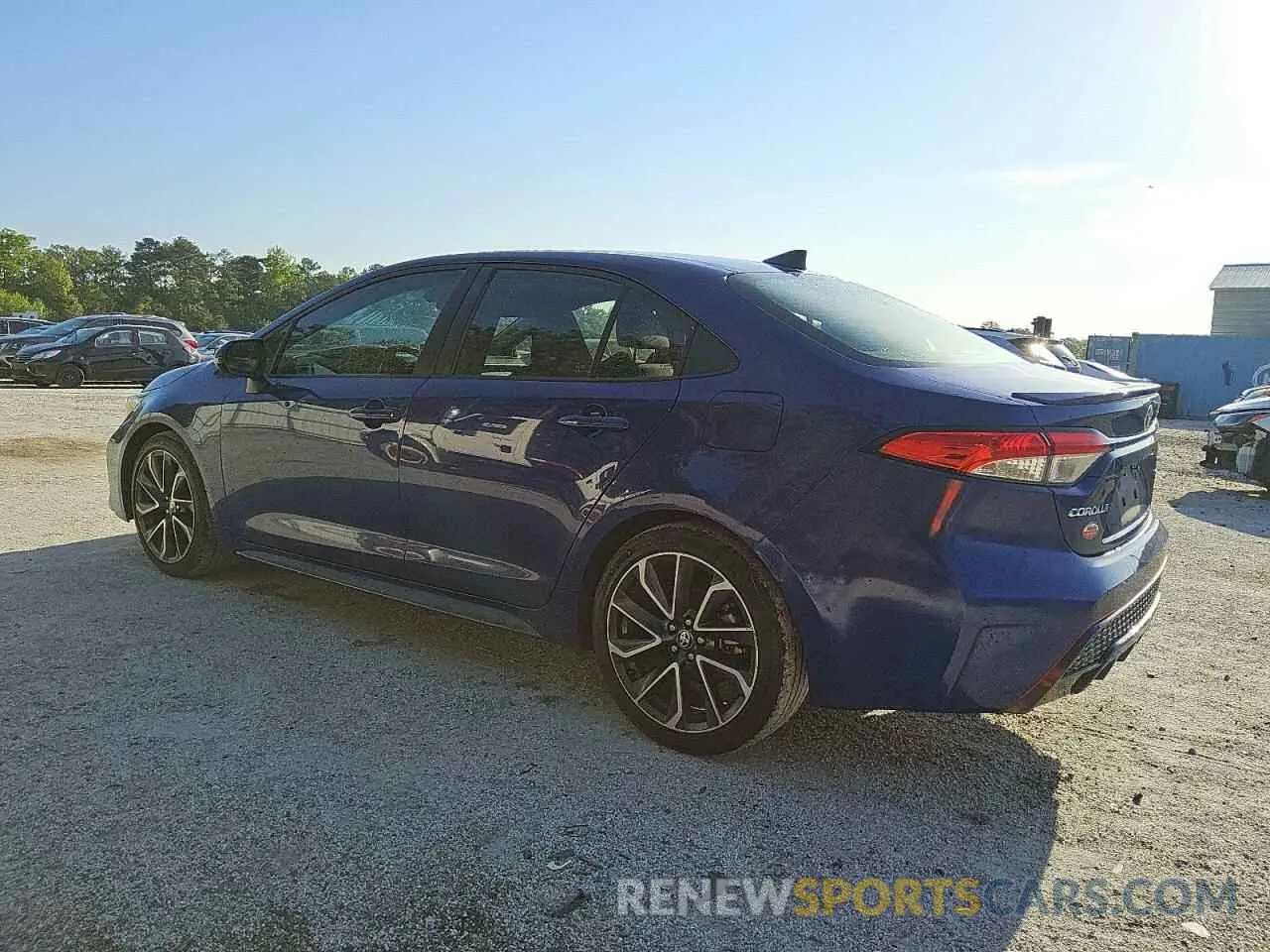 2 fotografías del automóvil dañado 5YFS4RCE2LP047243 TOYOTA COROLLA 2020