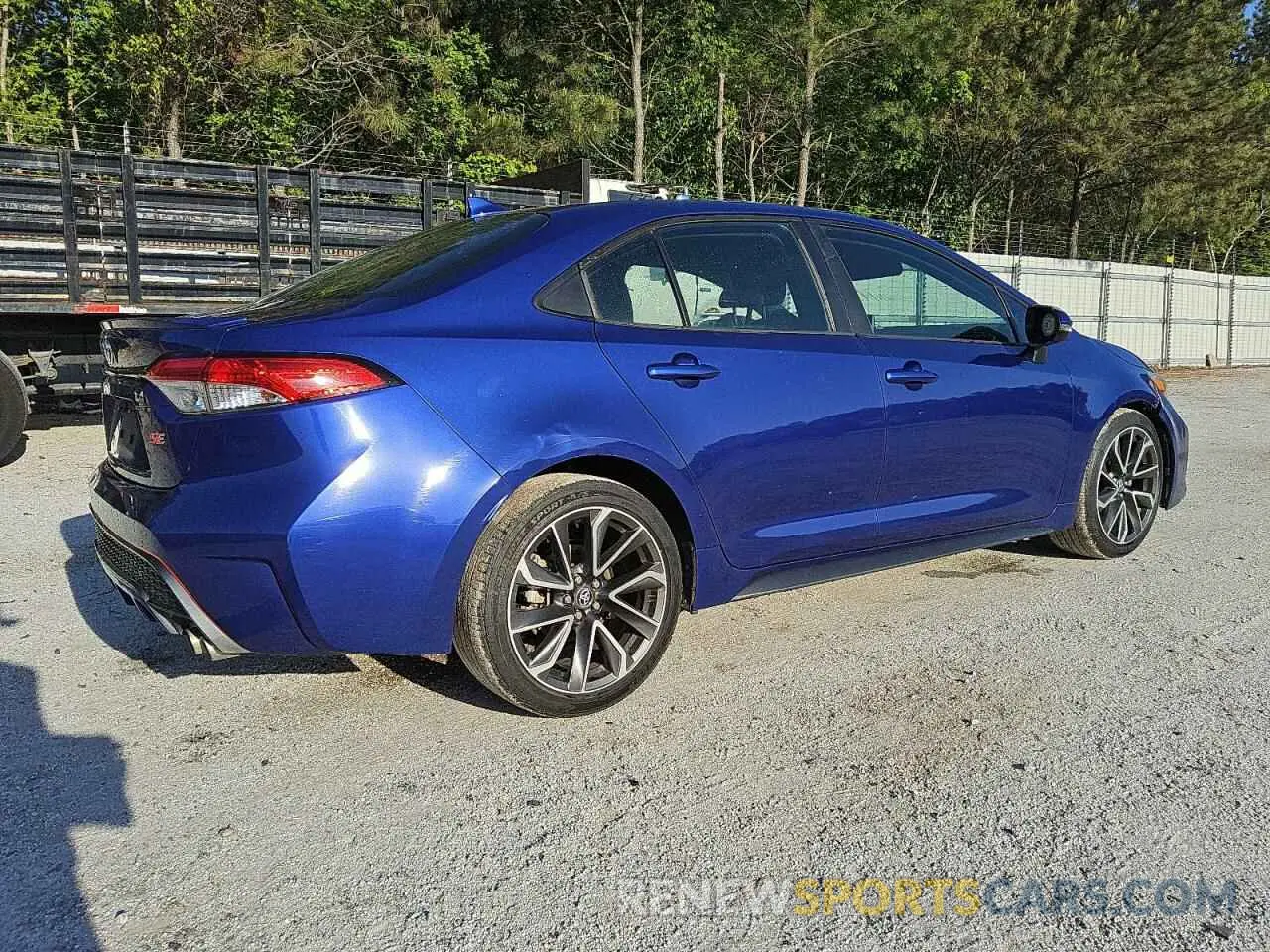 3 fotografías del automóvil dañado 5YFS4RCE2LP047243 TOYOTA COROLLA 2020