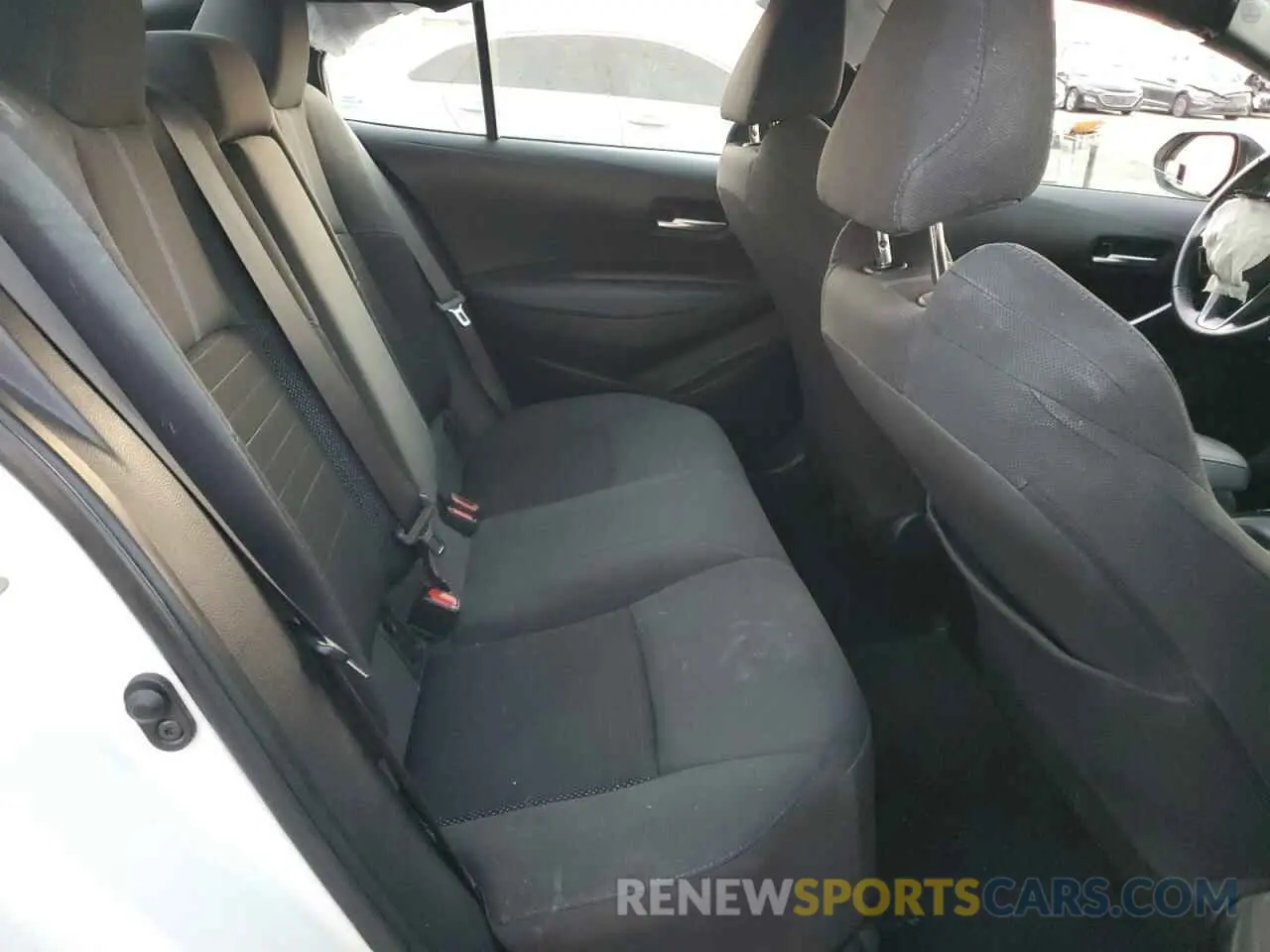 10 fotografías del automóvil dañado 5YFS4RCE2LP048215 TOYOTA COROLLA 2020