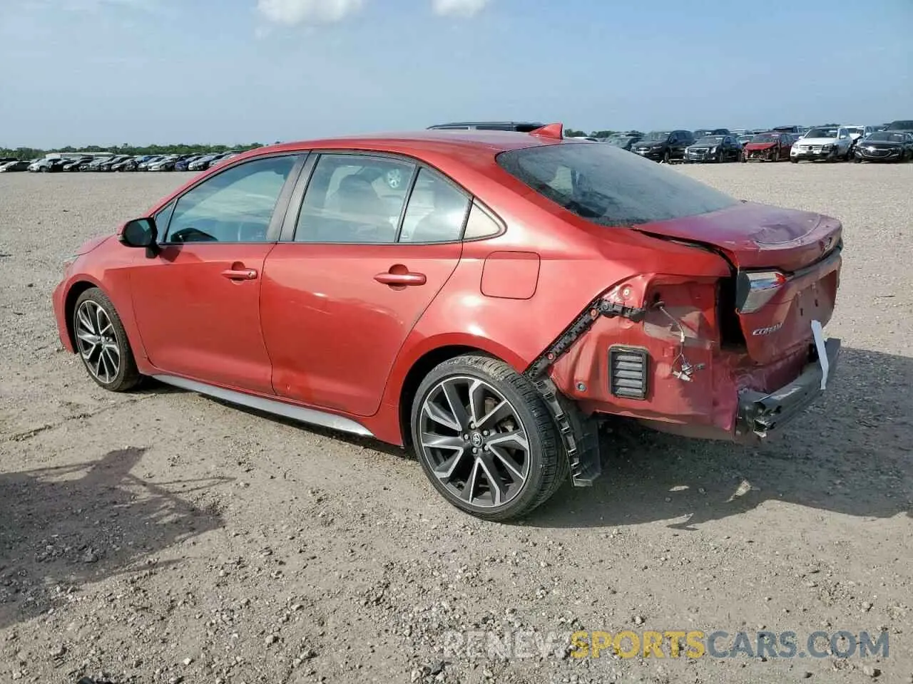 2 fotografías del automóvil dañado 5YFS4RCE2LP048294 TOYOTA COROLLA 2020